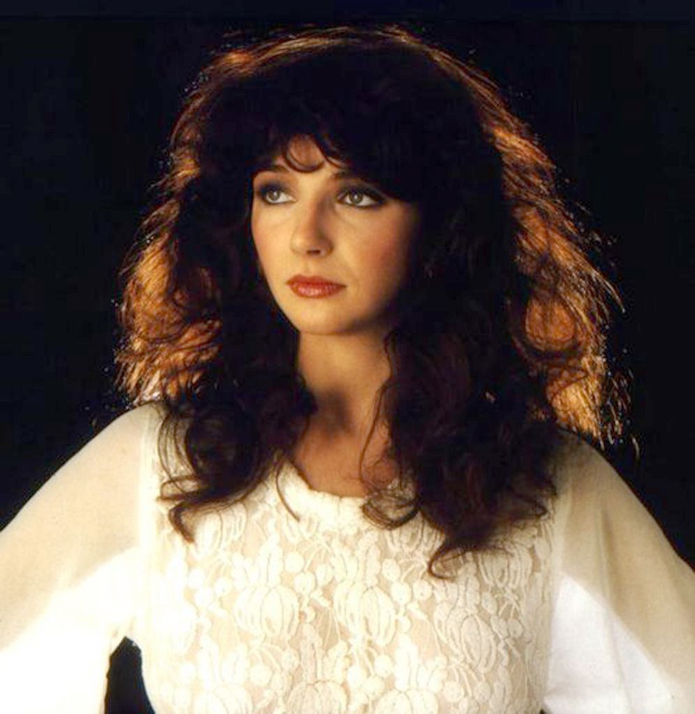 http://i1081.photobucket.com/albums/j342/paigecalvert1/KateBush.jpg