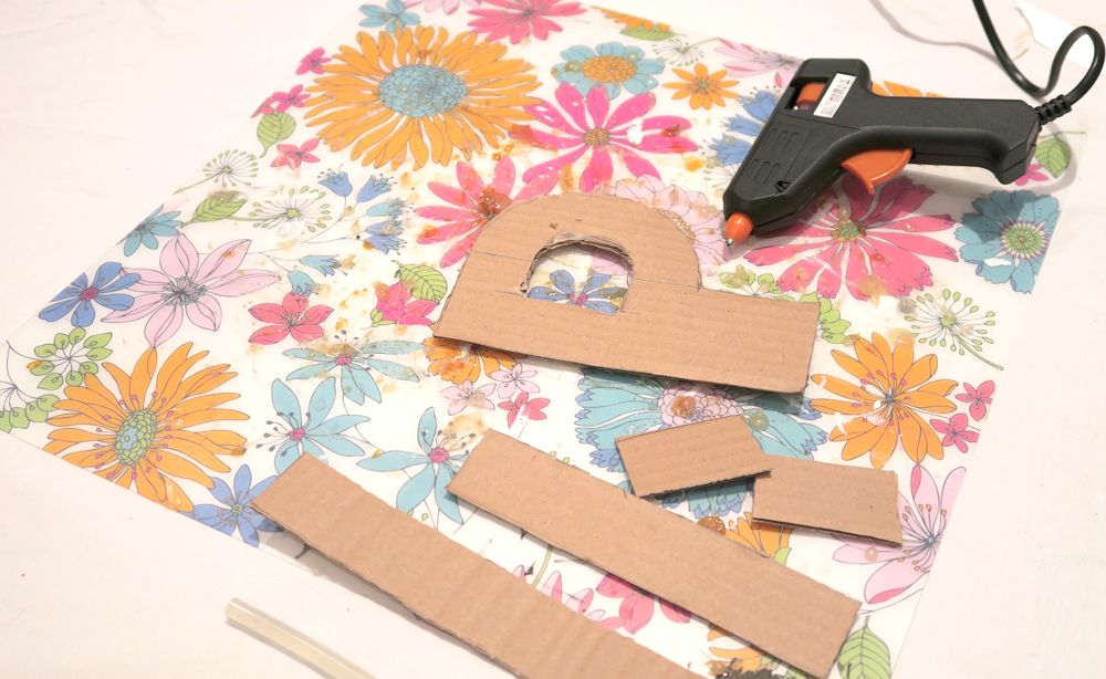 Paige Joanna Flower Decoration DIY