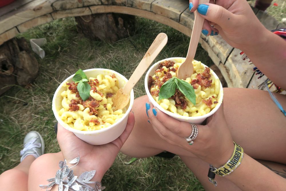 Secret Garden Party Festival 2016 Paige Joanna Mac n Cheese