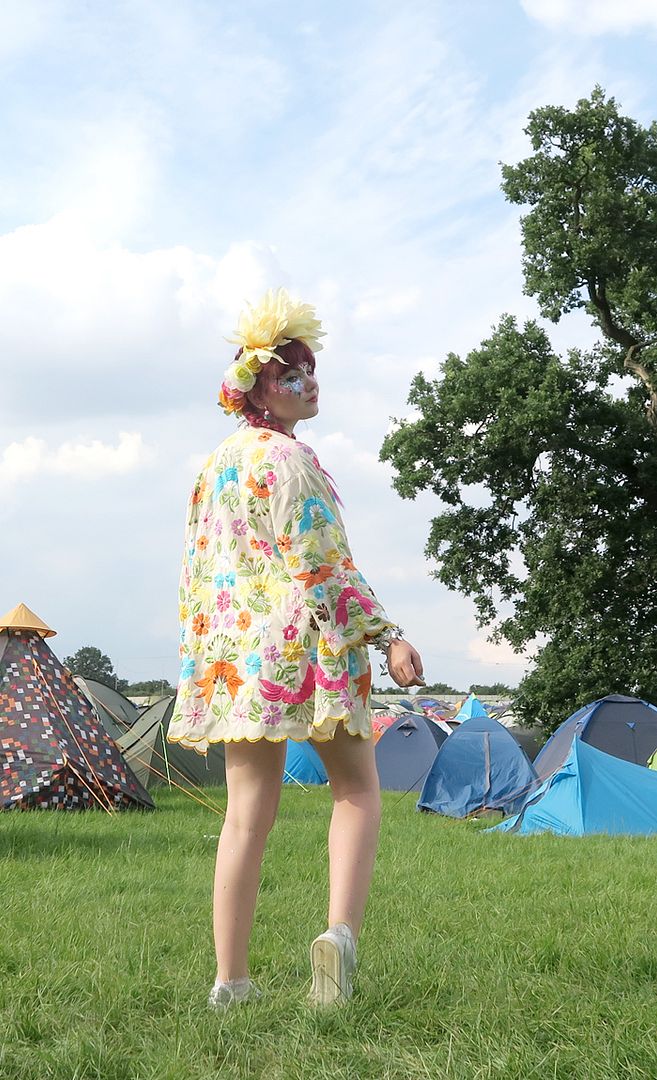 photo Paige Joanna festival floral asos kimono_zpsbgketkme.jpg