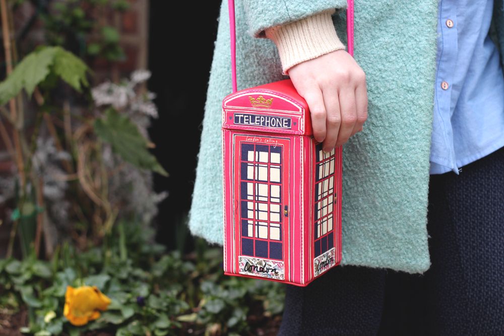 photo paige joanna accessorize london novelty bag_zpsubumbcgn.jpg