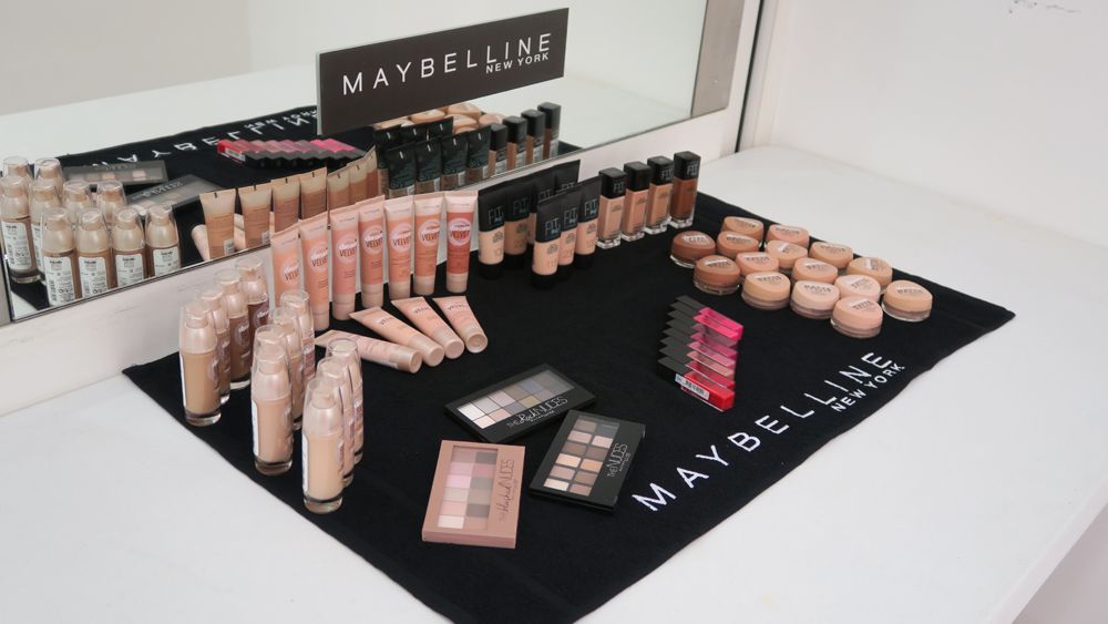  photo paige joanna back stage at bora aksu maybelline_zpsht5ewxcg.jpg