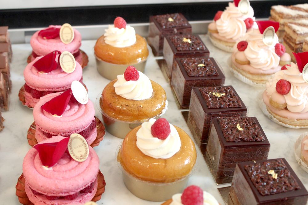  photo paige joanna exploring london laduree_zpshpgs60wc.jpg