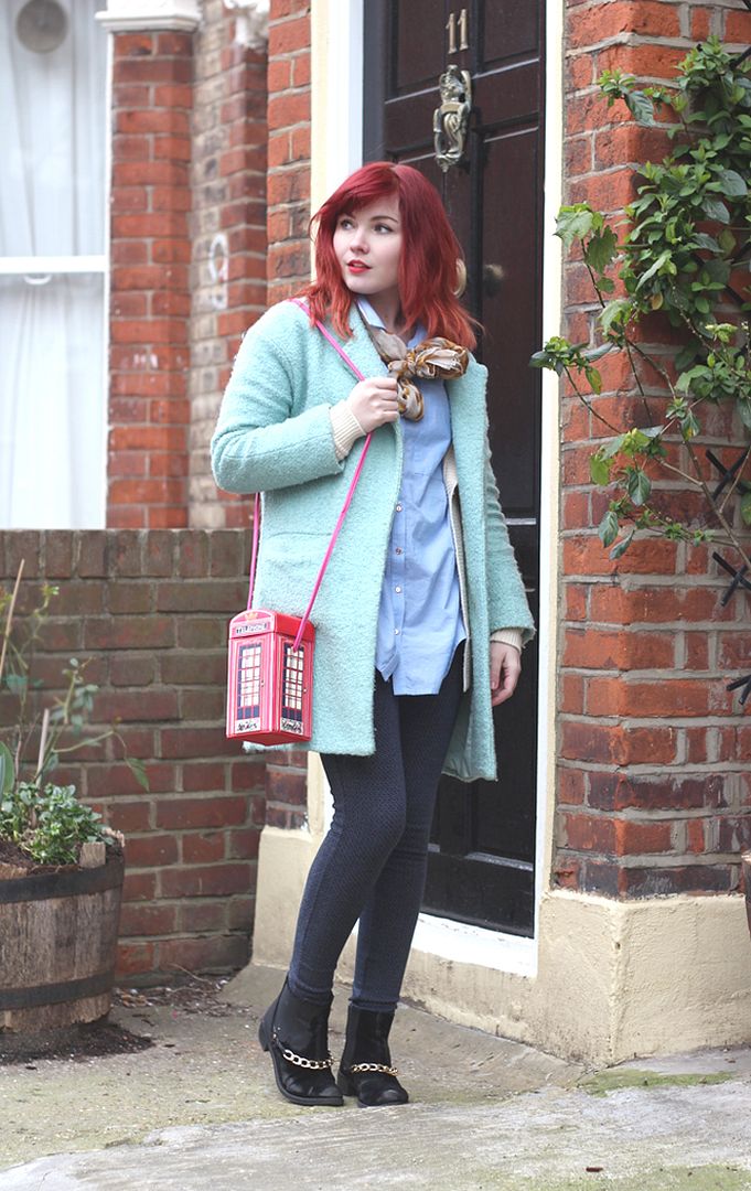 photo paige joanna george at asda london bag_zps5aoriyax.jpg