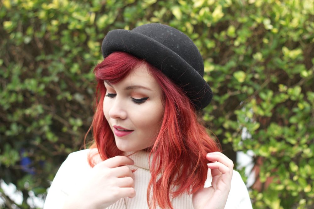 Paige Joanna Topshop Skirt Outfit Retro Preppy