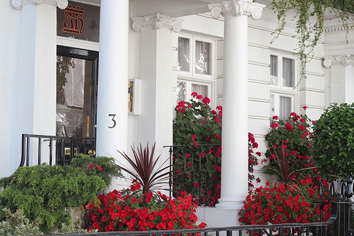 paige joanna exploring london south kensington