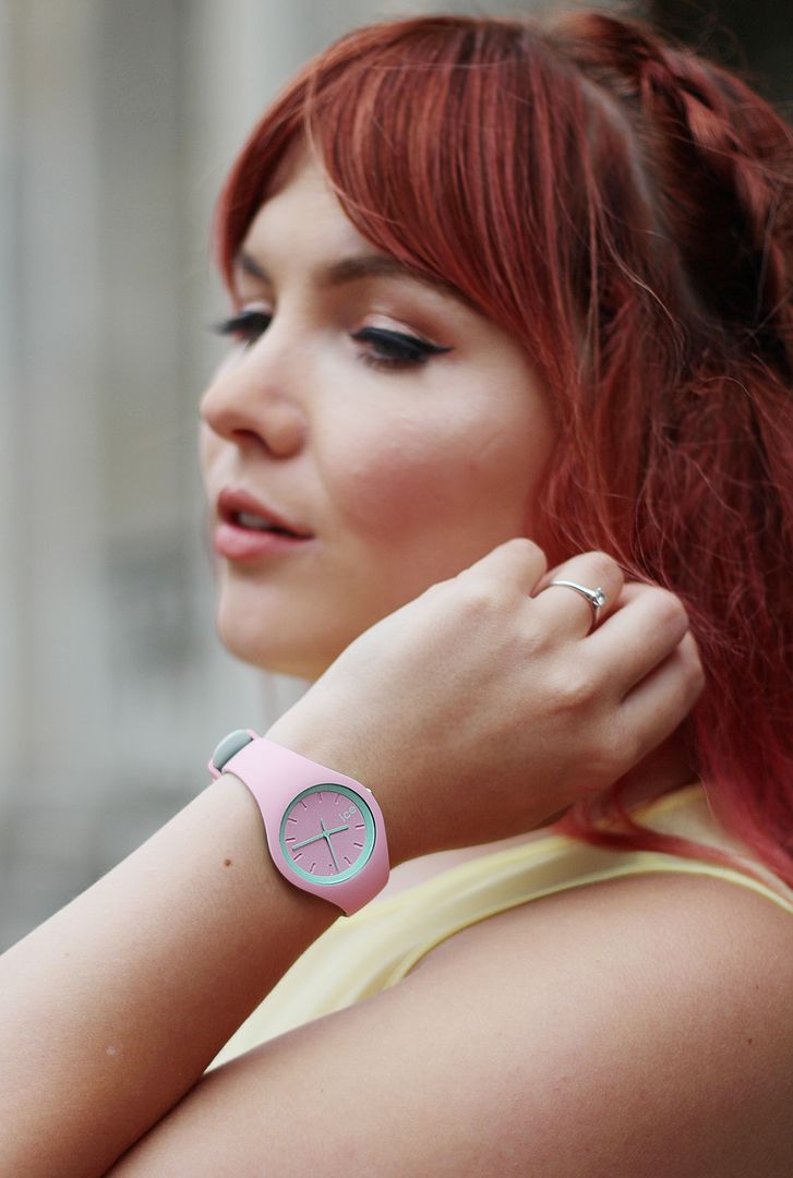 photo paige joanna pink watch_zpsdugxl8pm.jpg