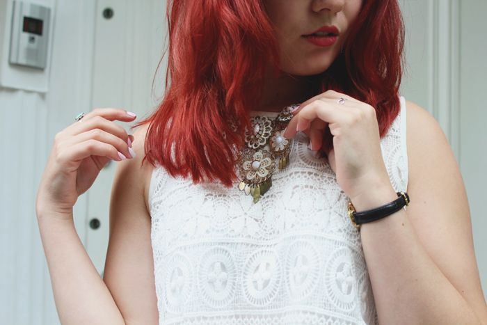 Paige Joanna necklace detail