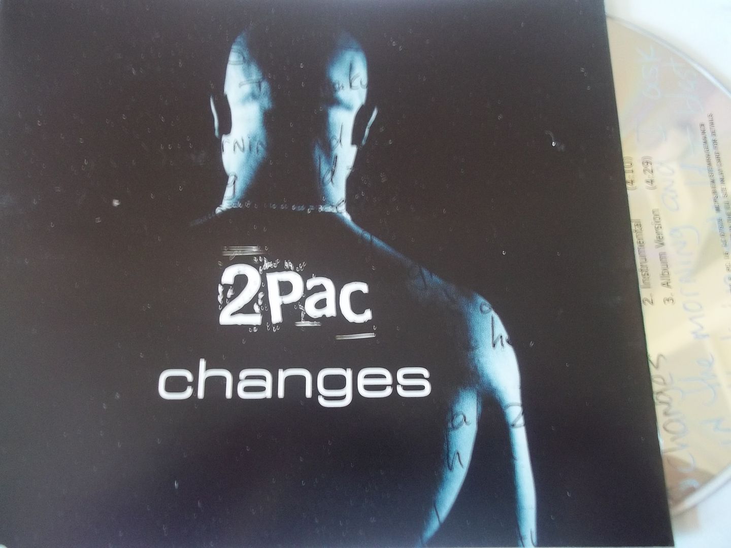 album-changes-de-2pac-sur-cdandlp