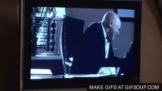 runkle-fap-californication_o_GIFSoupcom.gif