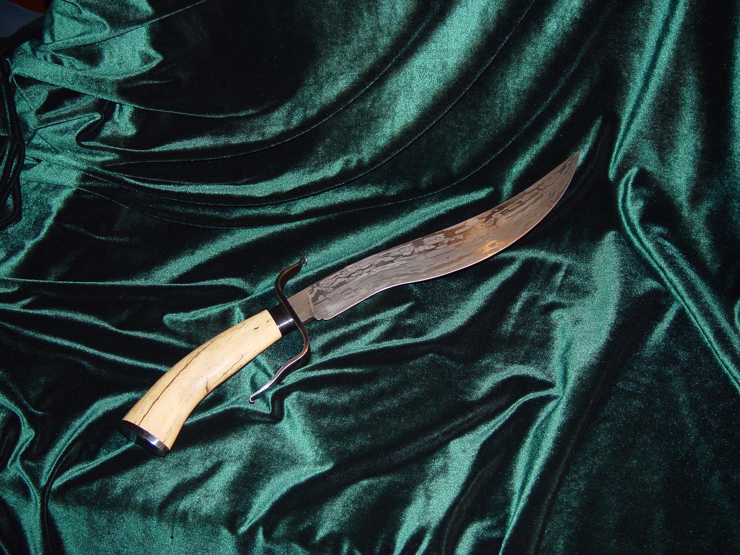 bladeknives044.jpg